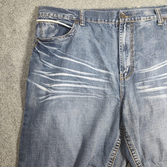 Axe & Crown Jeans Mens Size 48x32 Light Wash Denim Blue Relaxed Fit Distressed - Picture 8 of 16